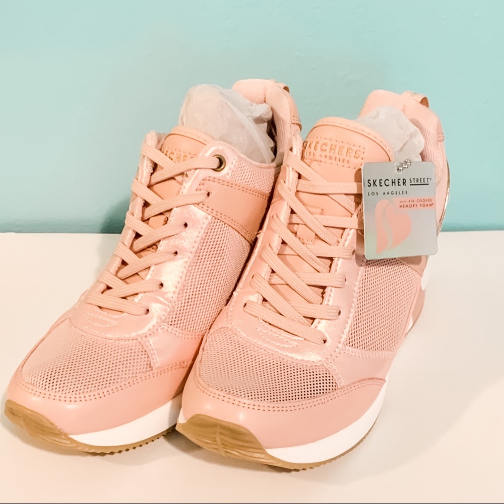 Sketchers Rose Gold High Top Wedge Sneakers Sz 7